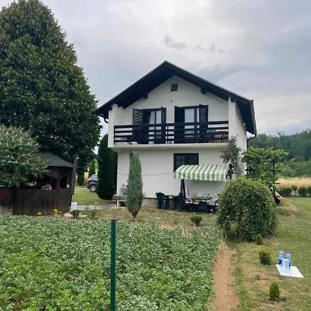Zelena Dolina Feriehus Vitez