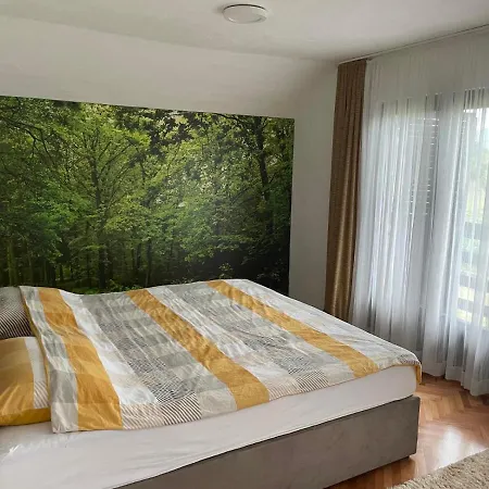 Zelena Dolina Feriehus *